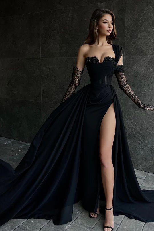 Các mẫu váy cưới đen thể hiện cá tính nàng dâu - Tài Lộc Wedding